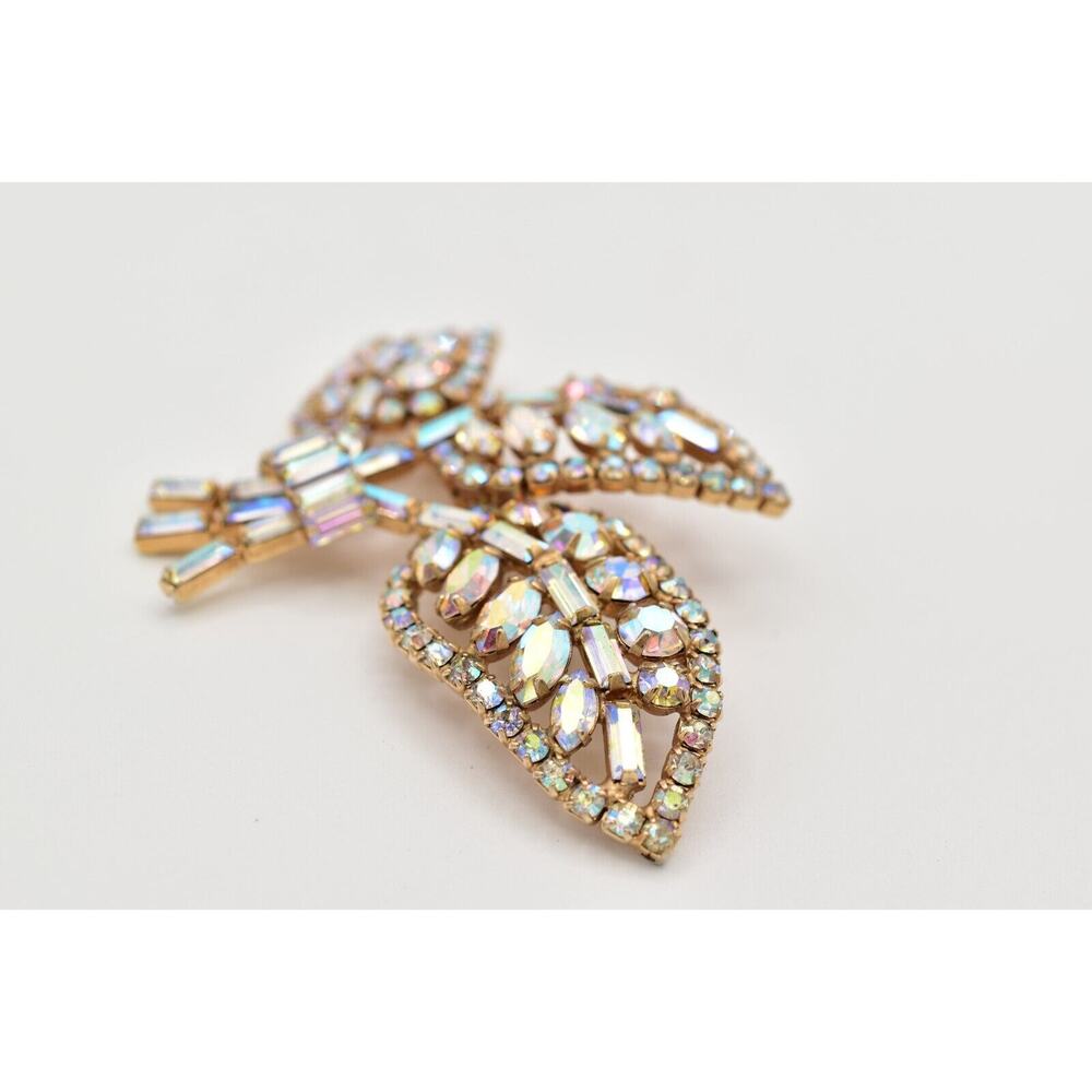 Vintage Crystal Leaf Pin Brooch Aurora Borealis Rhinestone Baguette Gold BinAL - Picture 6 of 12